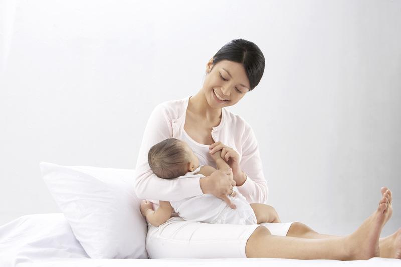 Sự thật bất ngờ về Sữa Mẹ đối với trẻ sơ sinh và trẻ nhỏ